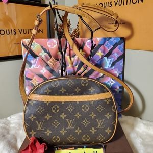 Preowned authentic  blois